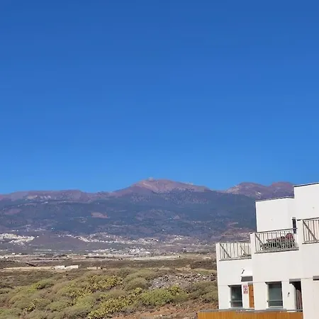 El Médano Beachfront Duplex Penthouse with pool, rooftop, sea view * El Médano