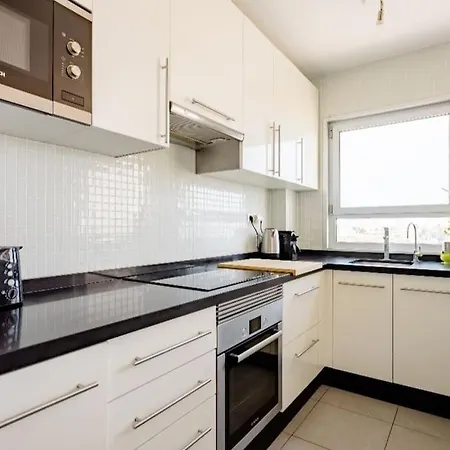 Apartment Beachfront Triplex Penthouse With Pool, Rooftop, Sea View El Medano (Tenerife)